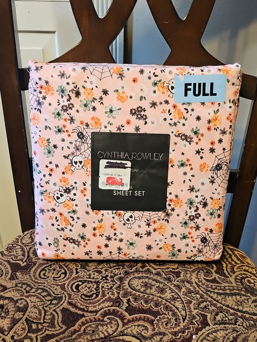 Cynthia Rowley Pink Floral & Halloween Accent Full Sheet Set